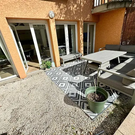 Oasis De Confort Aux Portes De Lyon Avec Jardin Prive * Oullins